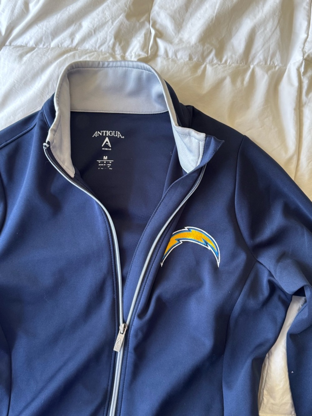 NFL Navy  Stadium Jacket with San Diego Chargers Bolt Medium